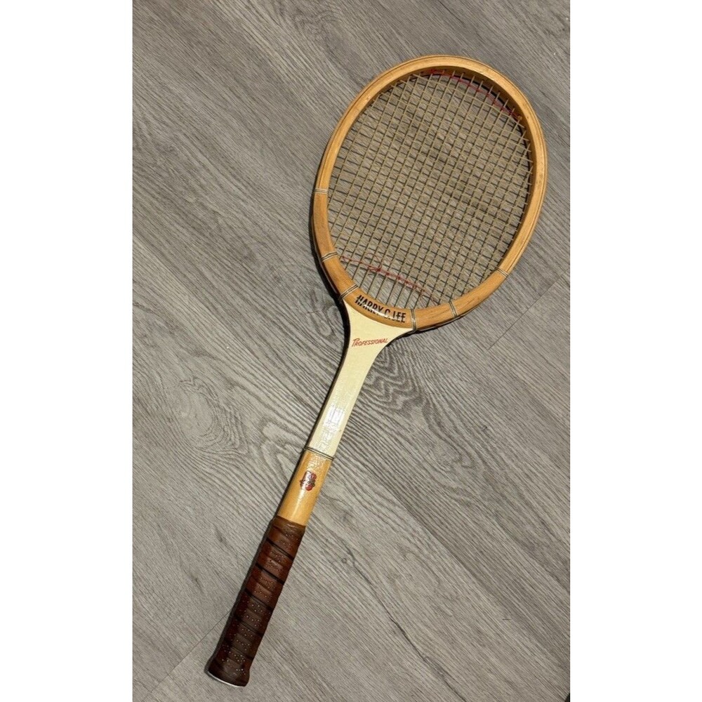VTG HARRY C. LEE CO. "PROFESSIONAL" WOODEN TENNIS RACQUET For DISPLAY